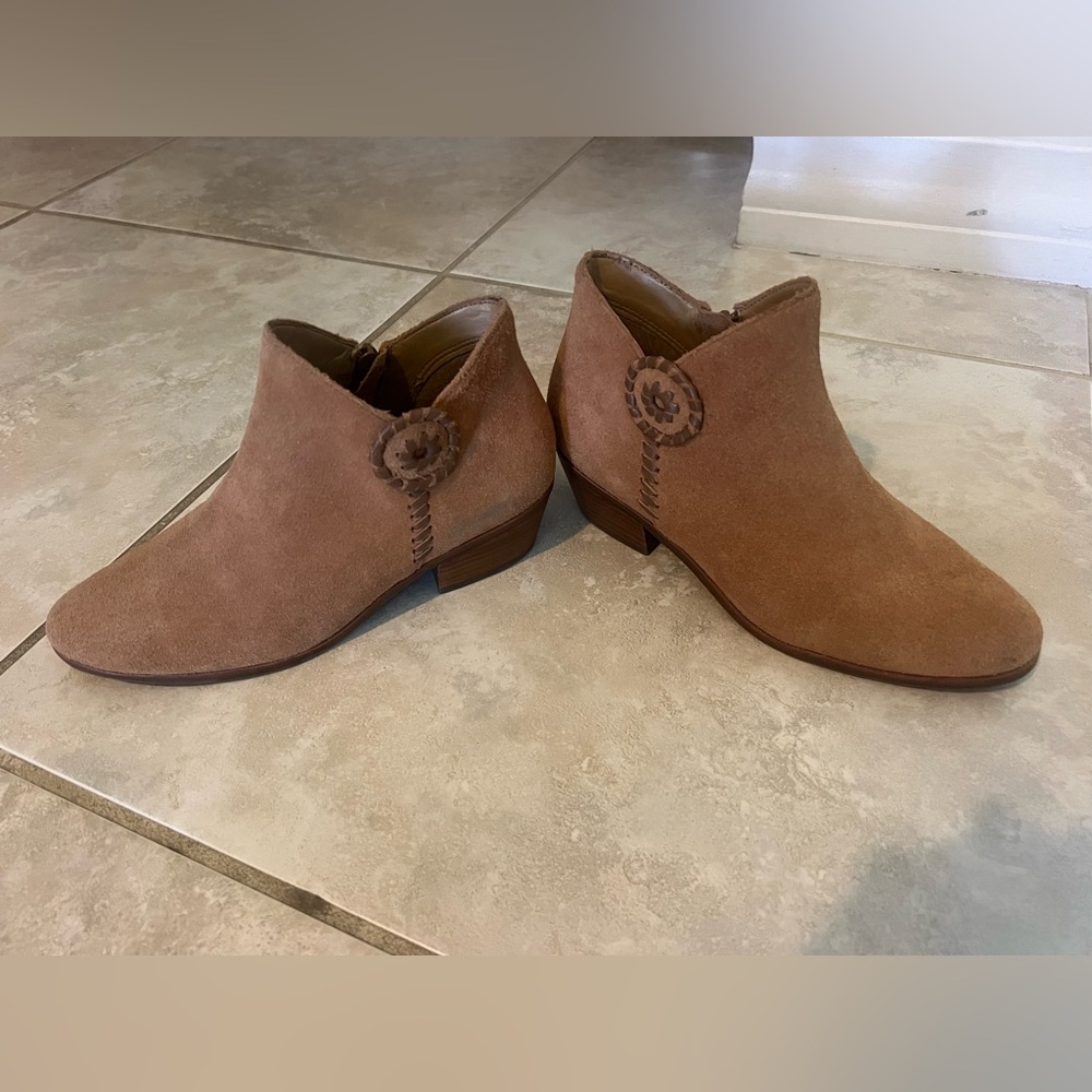 Chic Brown Ankle Booties